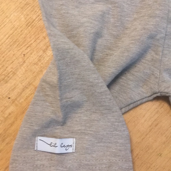 Lil leggs tight shorts - Picture 3 of 3